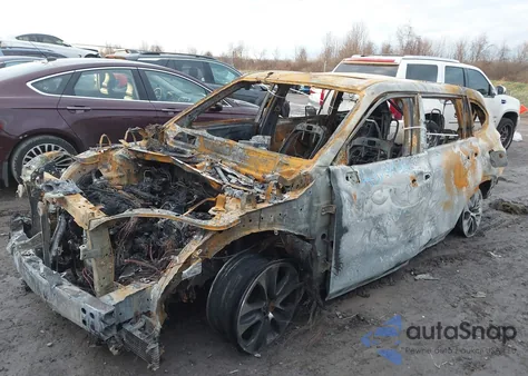 2021 Toyota Highlander Xle z USA, uszkodzony, nr VIN 5TDGZRBH1MS160984